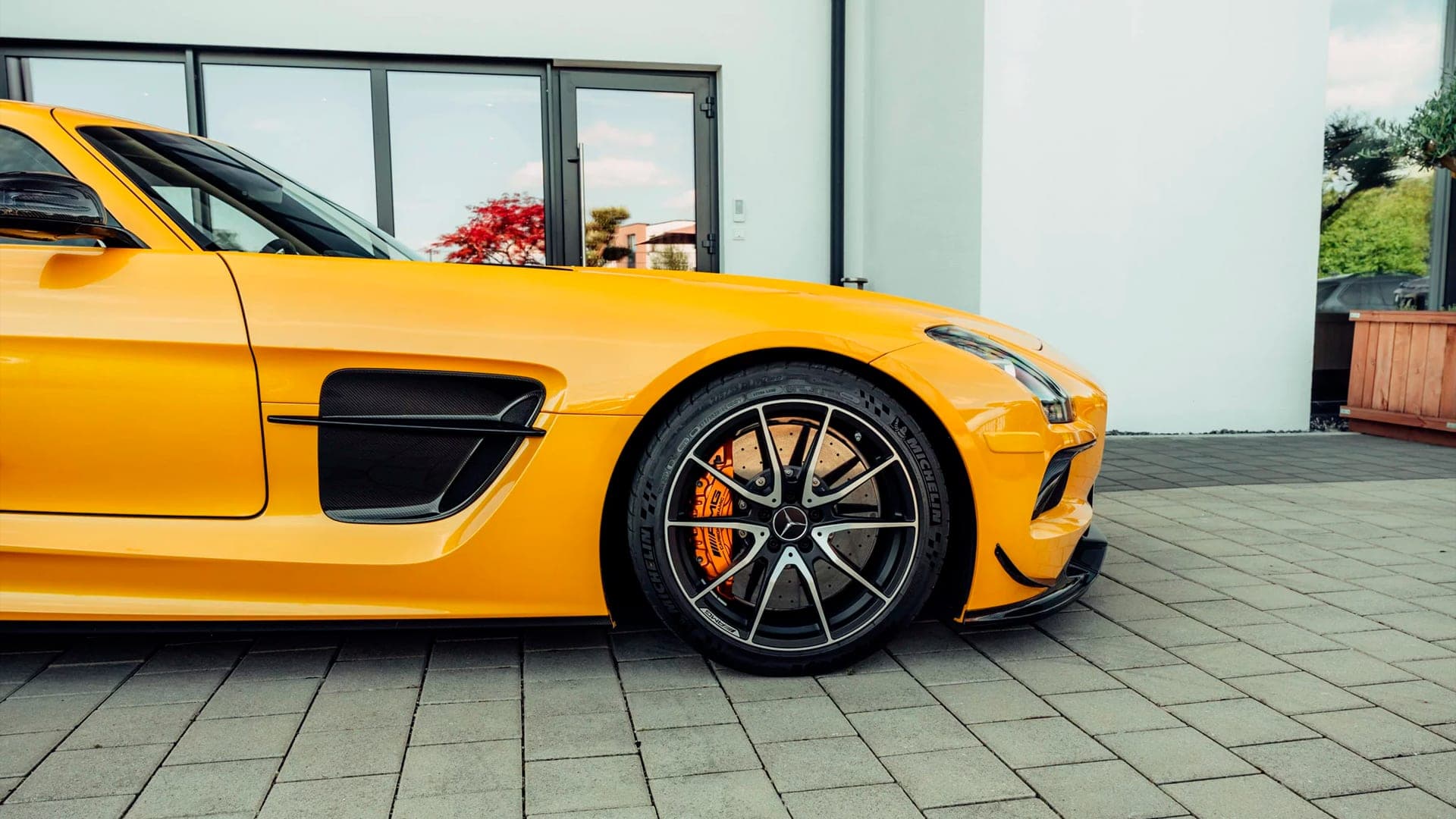 Mercedes-AMG SLS Black Series side view with orange brake caliper